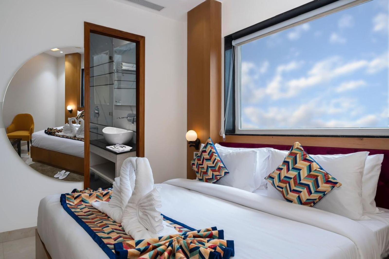 Classio Royale By Io Hotels Near Golden Temple Amritsar Zewnętrze zdjęcie