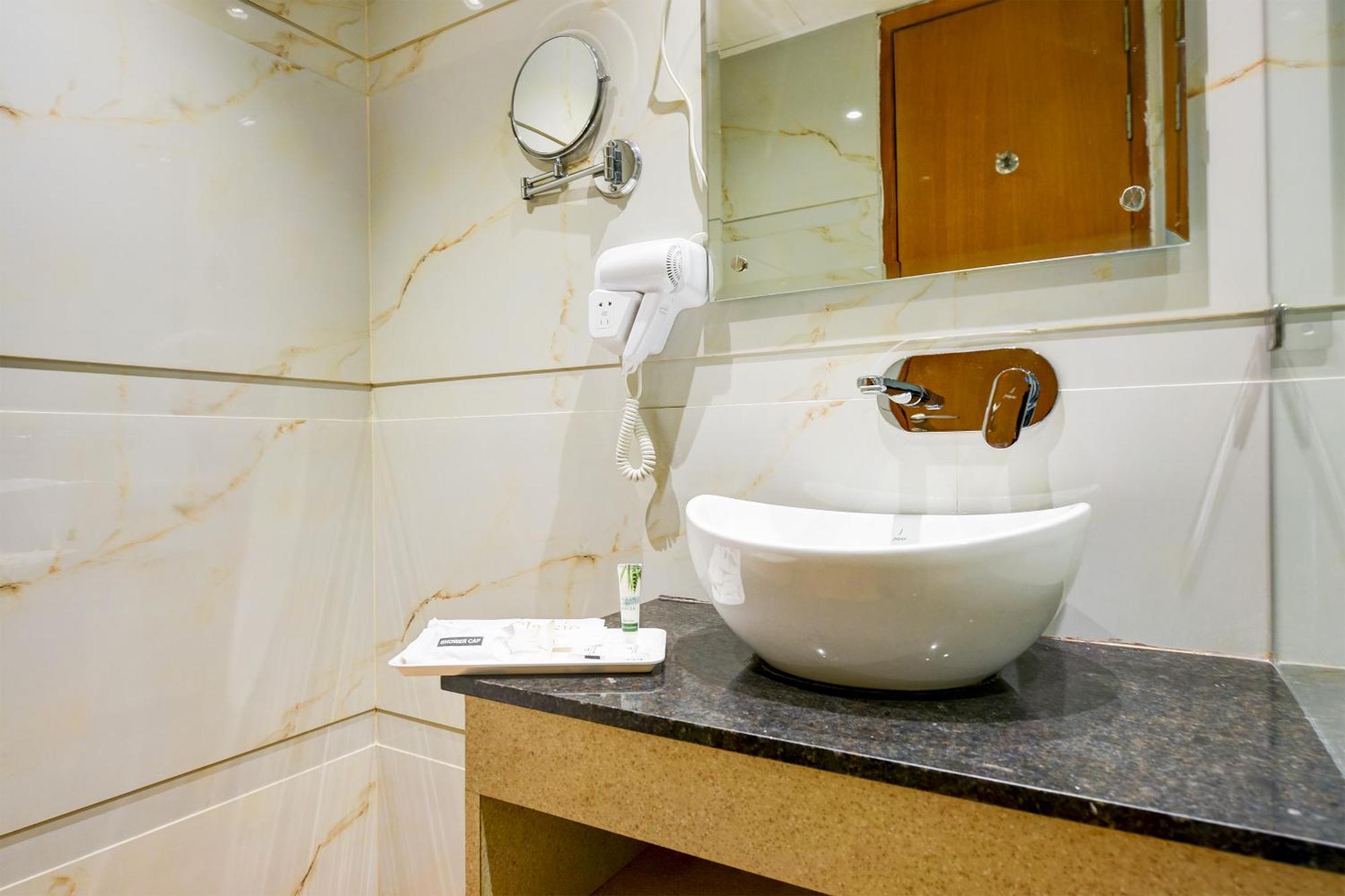 Classio Royale By Io Hotels Near Golden Temple Amritsar Zewnętrze zdjęcie